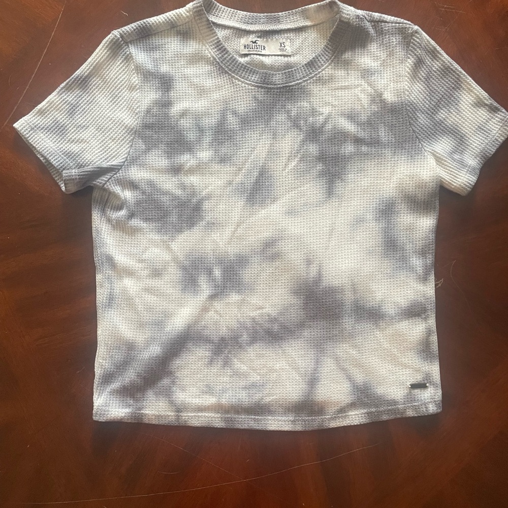 Hollister Short Sleeve Tie-Dye Tee - Black and White